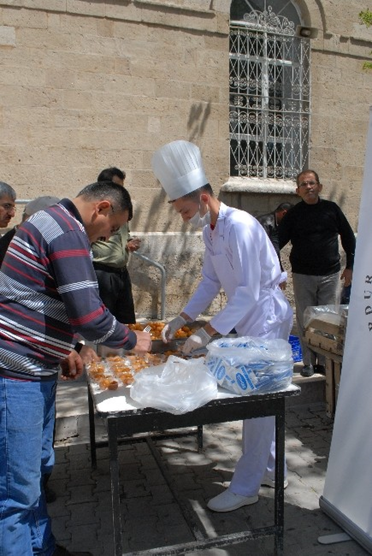 Belediyeden Lokma İkramı