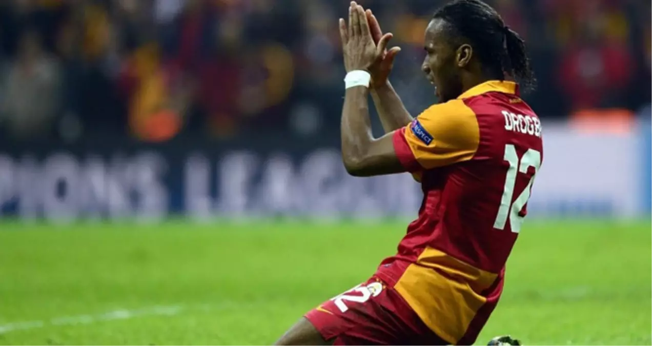 Drogba İstanbul\'a Döndü