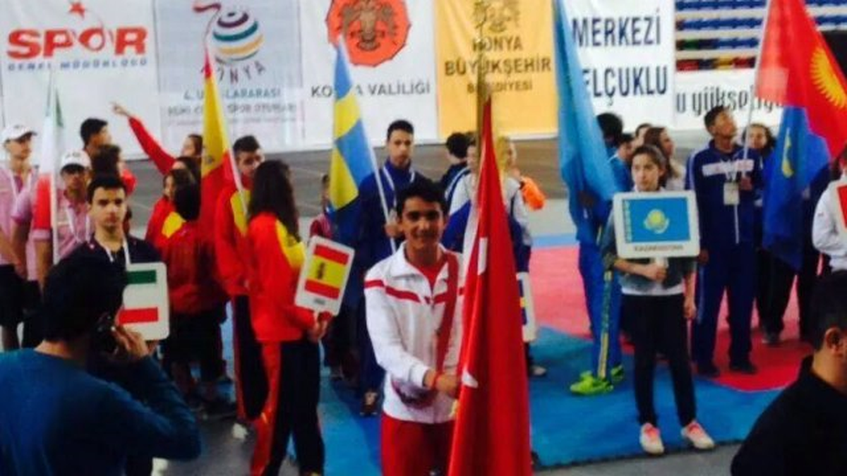 Rumi Oyunlarında, Büyükşehirli Aras İkinci Oldu