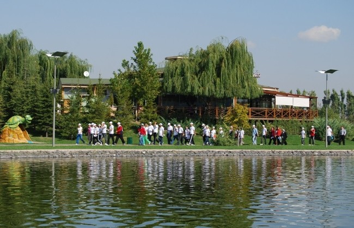 Sağlıklı Yaşam İçin Yürüyecekler