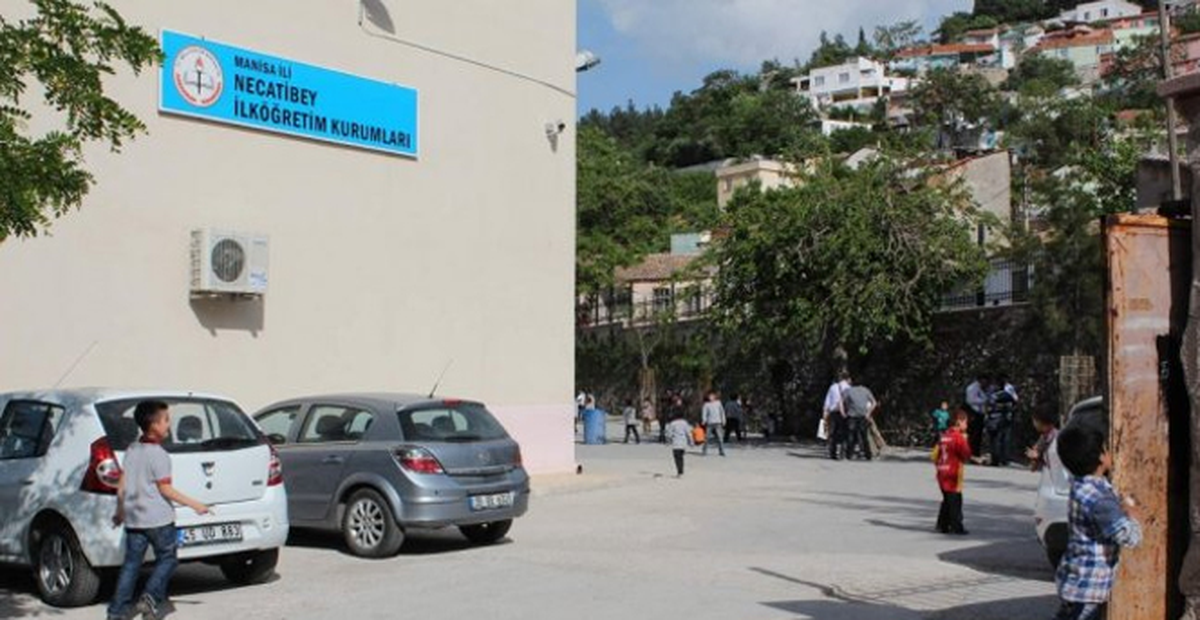 Süt Alerjisi 10 Öğrenciyi Hastanelik Etti