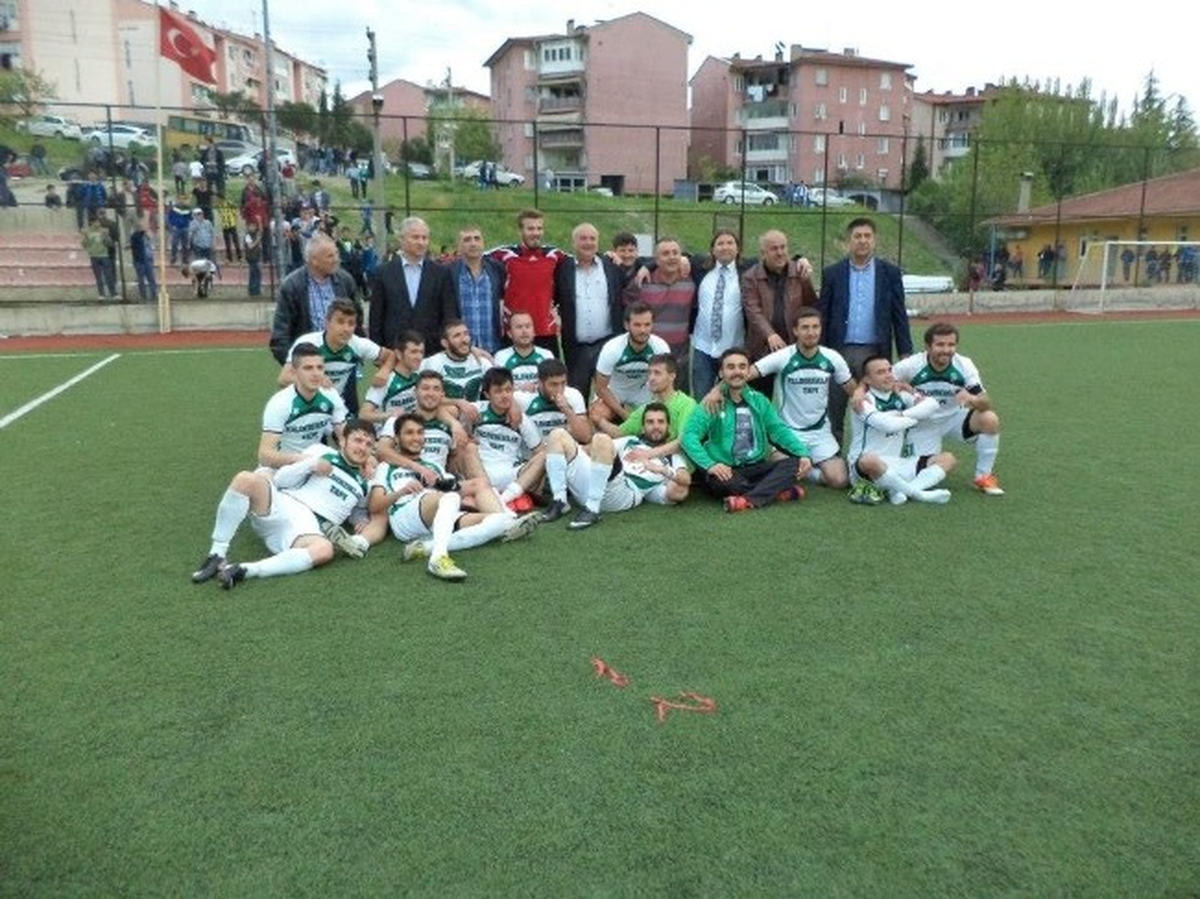 Yenicespor Finale Yükseldi