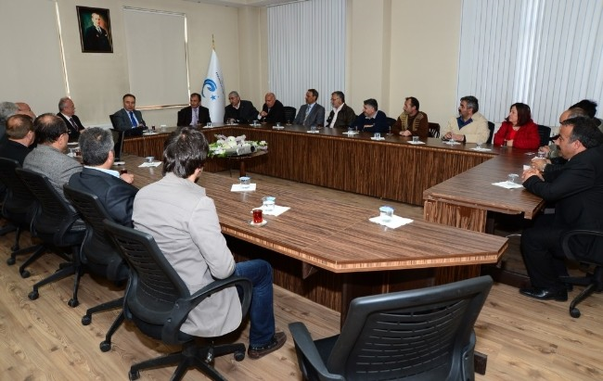 Ankara Erzurum Dernekleri Federasyonundan Vali Altıparmak\'a Ziyaret…