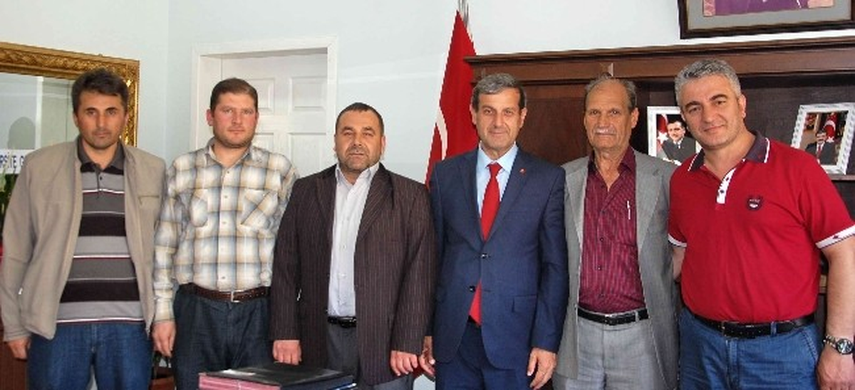 Başkan Özkan\'a Ziyaretçi Akını