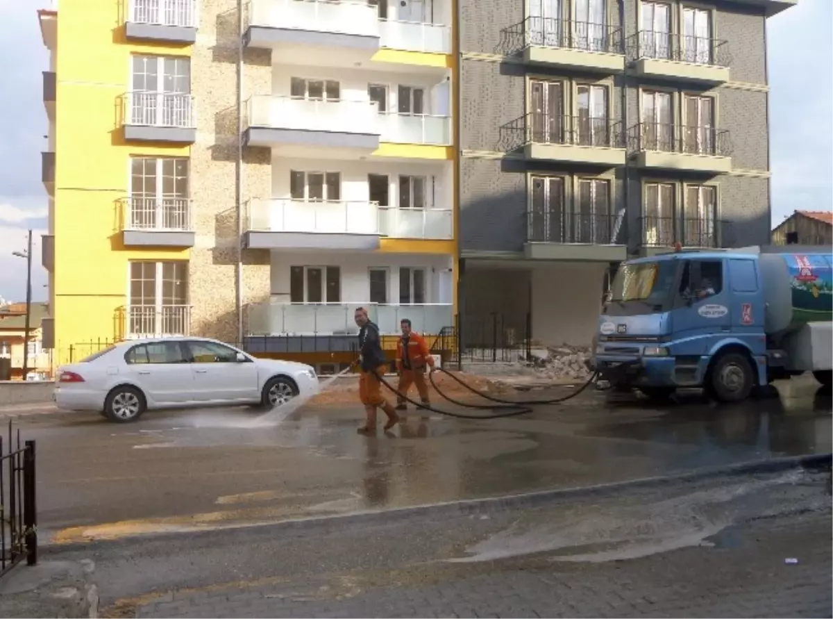 Bilecik Belediyesi\'nden Bahar Temizliği