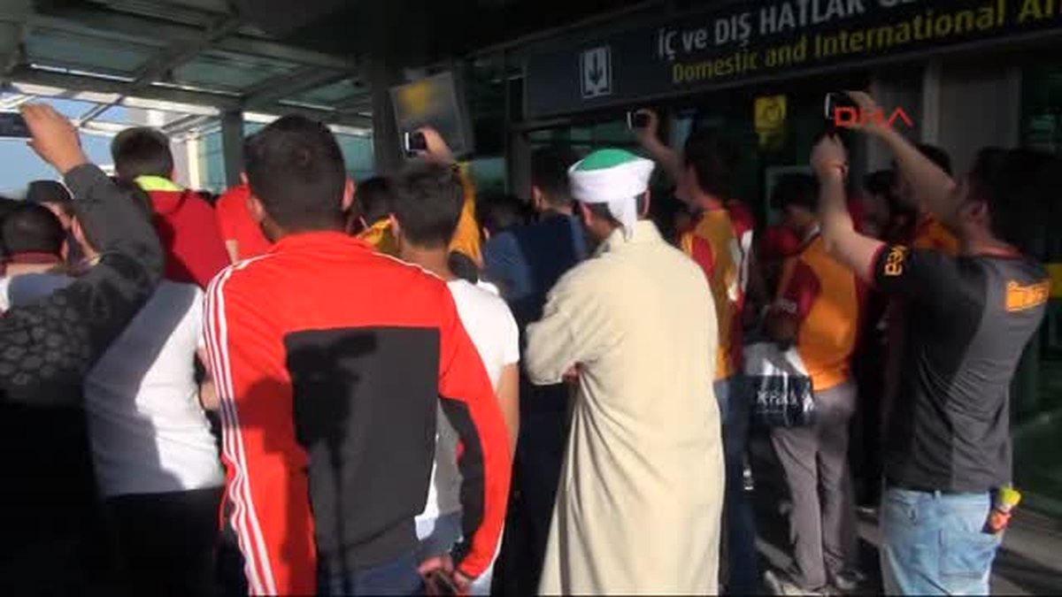 Galatasaray\'a Elazığ\'da Coşkulu Karşılama