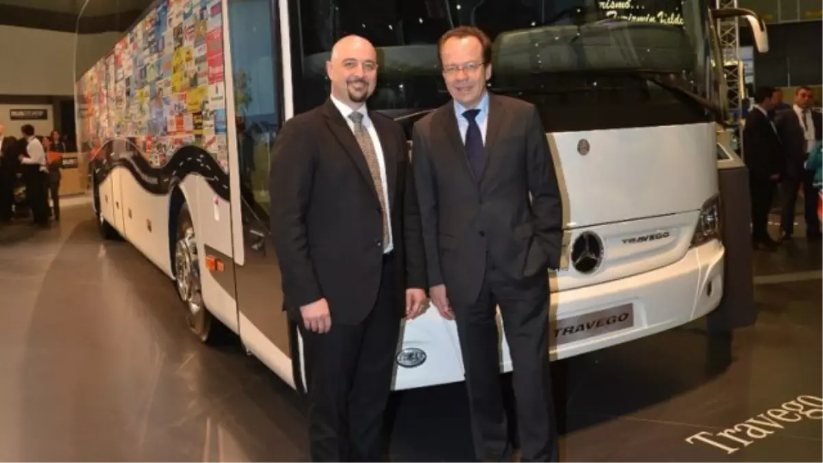 Mercedes-Benz "Busworld Turkey 2014" Fuarı\'na Damgasını Vurdu