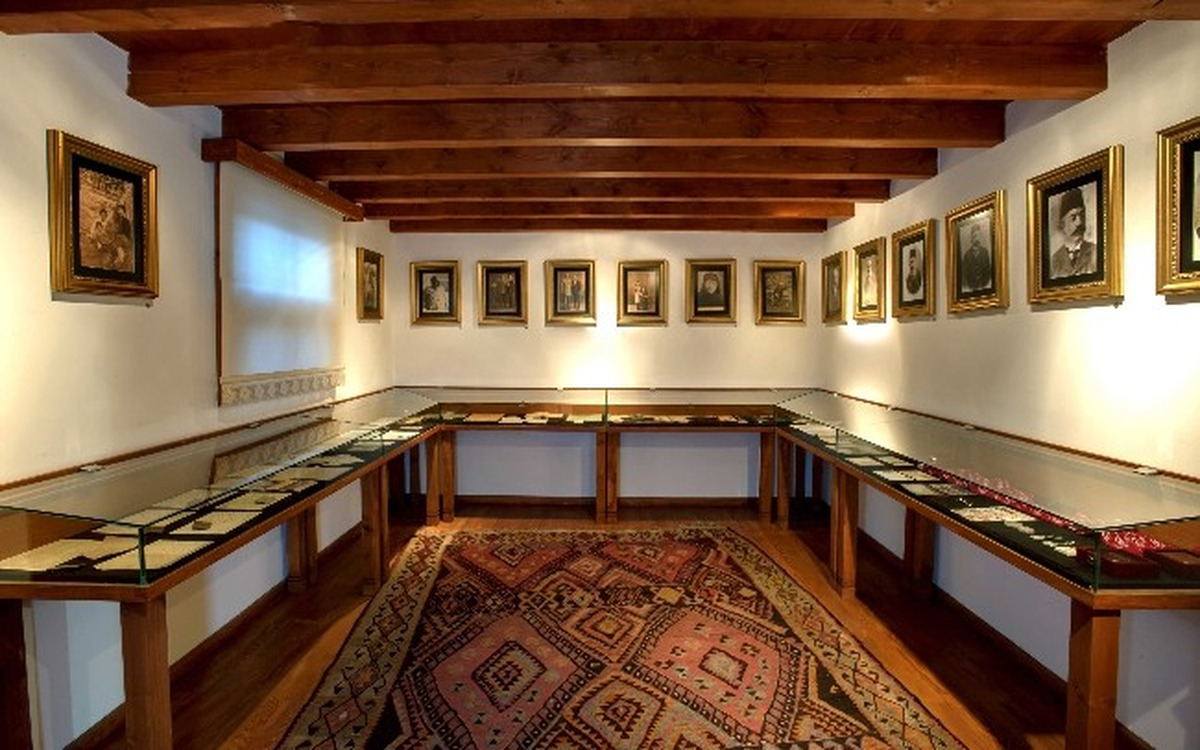 Taceddin Dergahı Müzesi'ni Her Gün Yüzlerce Ziyaretçiyi Ağırlıyor