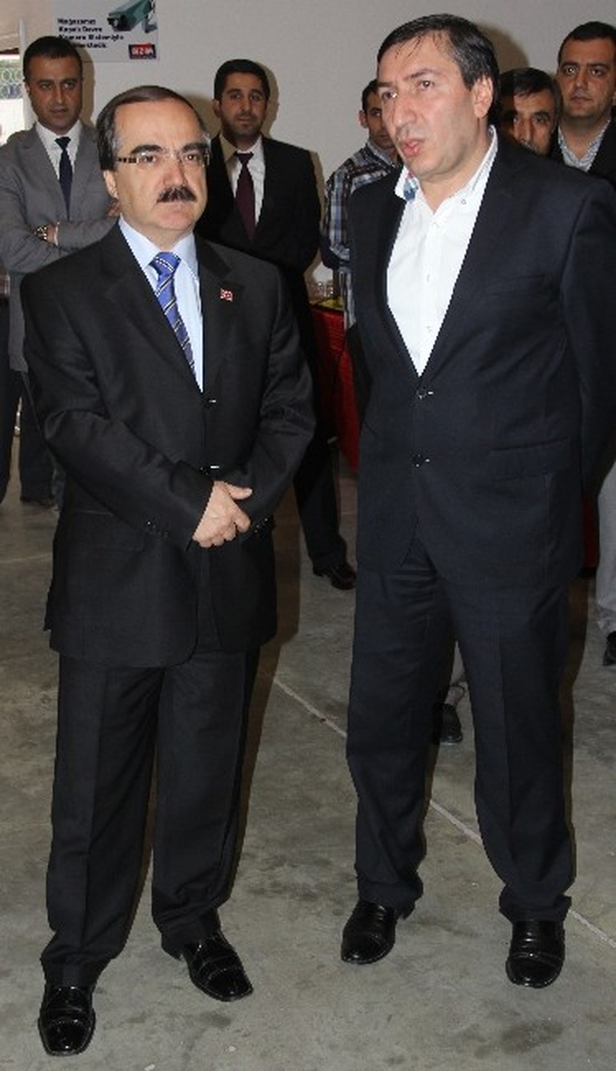 Adana Valisi Coş, Toptan Satış Mağazasının Açılışını Yaptı