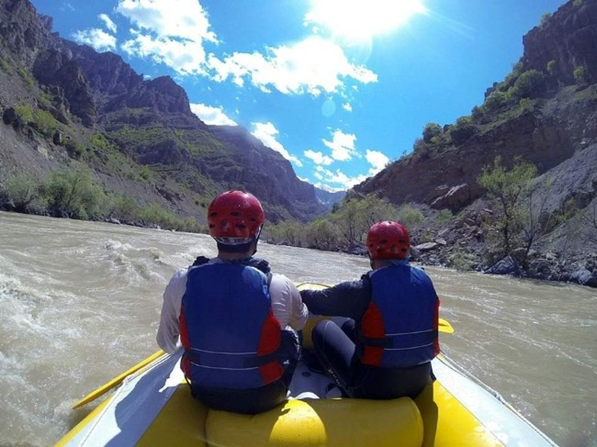 Zap Suyu\'nda Rafting Heyecanı Başlıyor