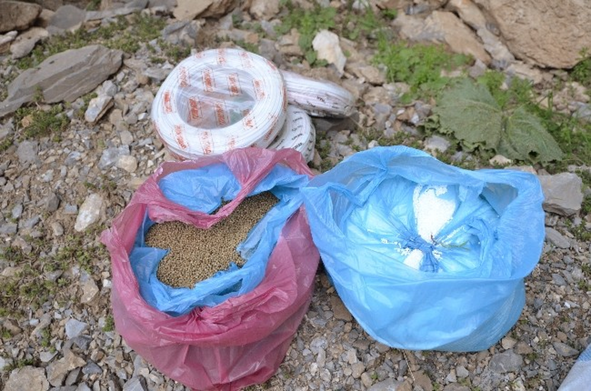 Hakkari\'de Patlayıcı Madde Ele Geçirildi
