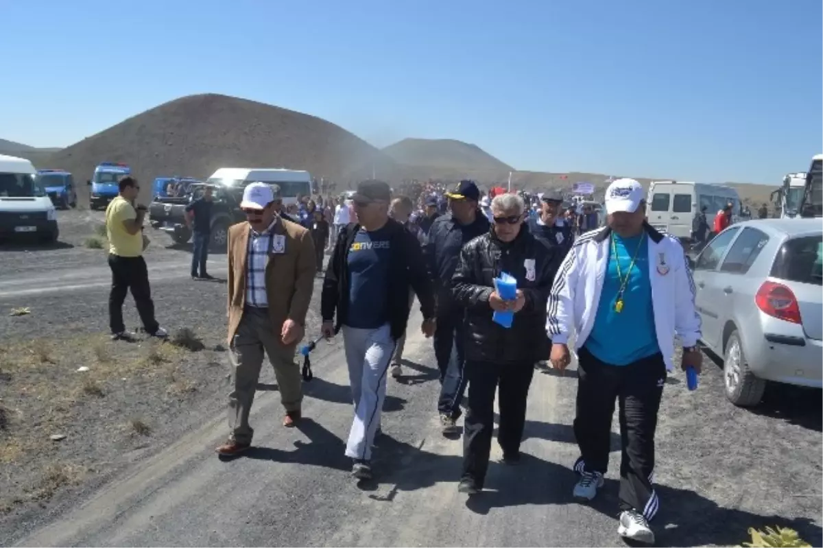 Jandarma\'dan Karapınar\'da Doğa Yürüyüşü