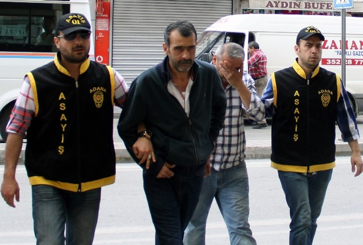 Kuyumcuya Sahte Altınla Dolandırdılar