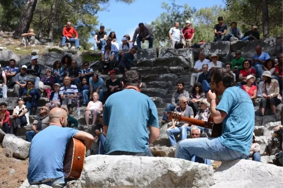 Kuzugöbeği Festivali Sona Erdi