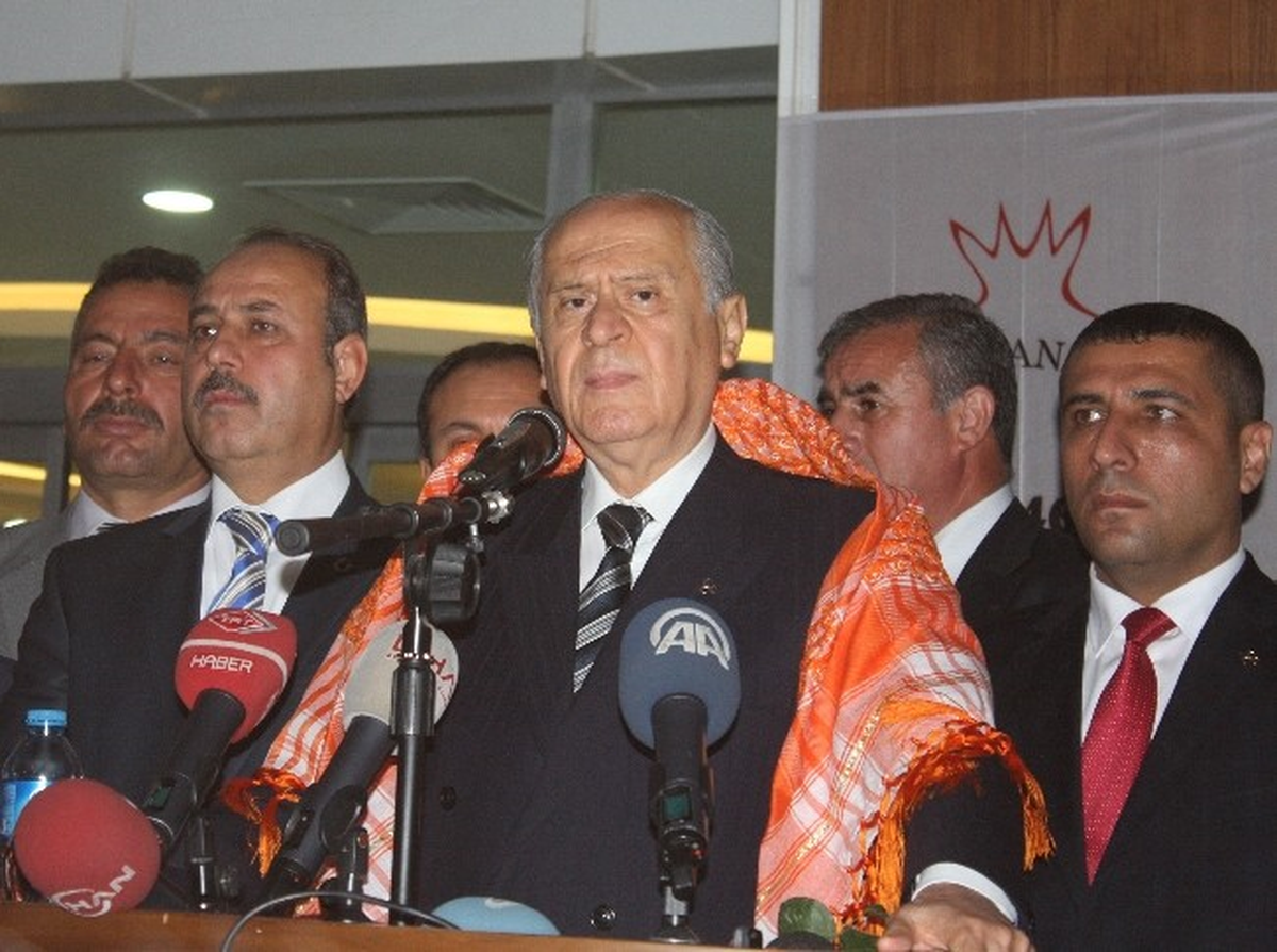 MHP de Cumhurbaşkanlığı Seçimlerinde Aday Gösterecek