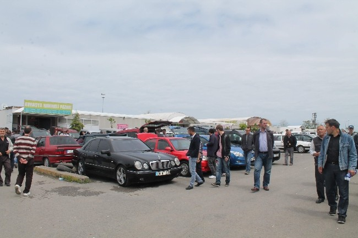 Sıfır Otomobillerin Fiyatı Artınca Araba Pazarına İlgi Arttı