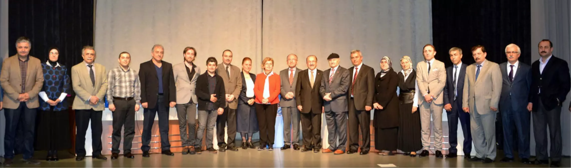 Temiz Futbol Anıtı Ulusal Güzel Sanat Eseri" Yarışması