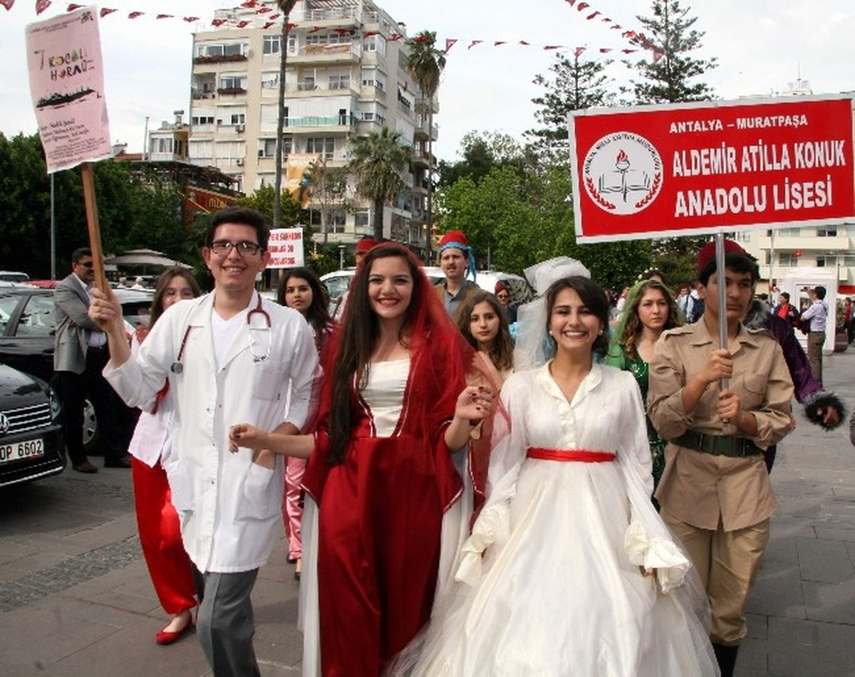 21. Liselerarası Ulusal Tiyatro Şenliği Başladı