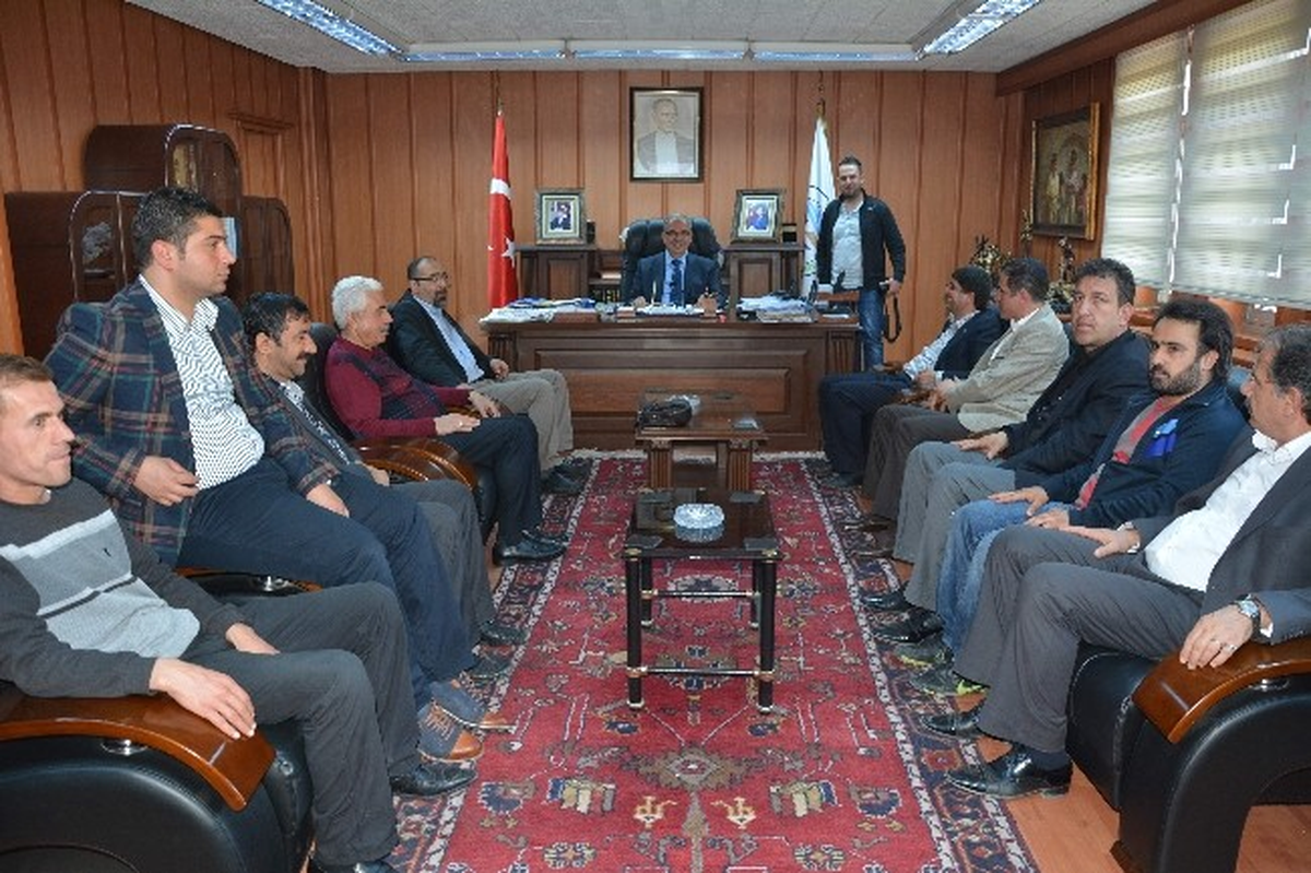AGAD\'tan Adıyaman Belediye Başkanı Kutlu\'ya Ziyaret