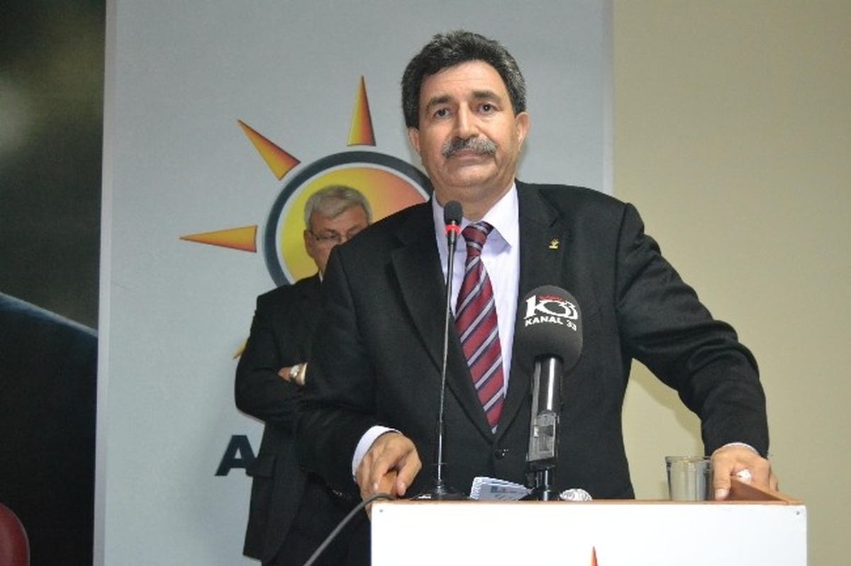 AK Parti Toroslar İlçe Başkanı Babalıklı Görevinden İstifa Etti