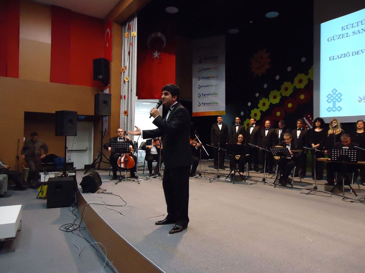 Devlet Klasik Türk Müziği Korosu\'nun Eğitim Konserleri Devam Ediyor