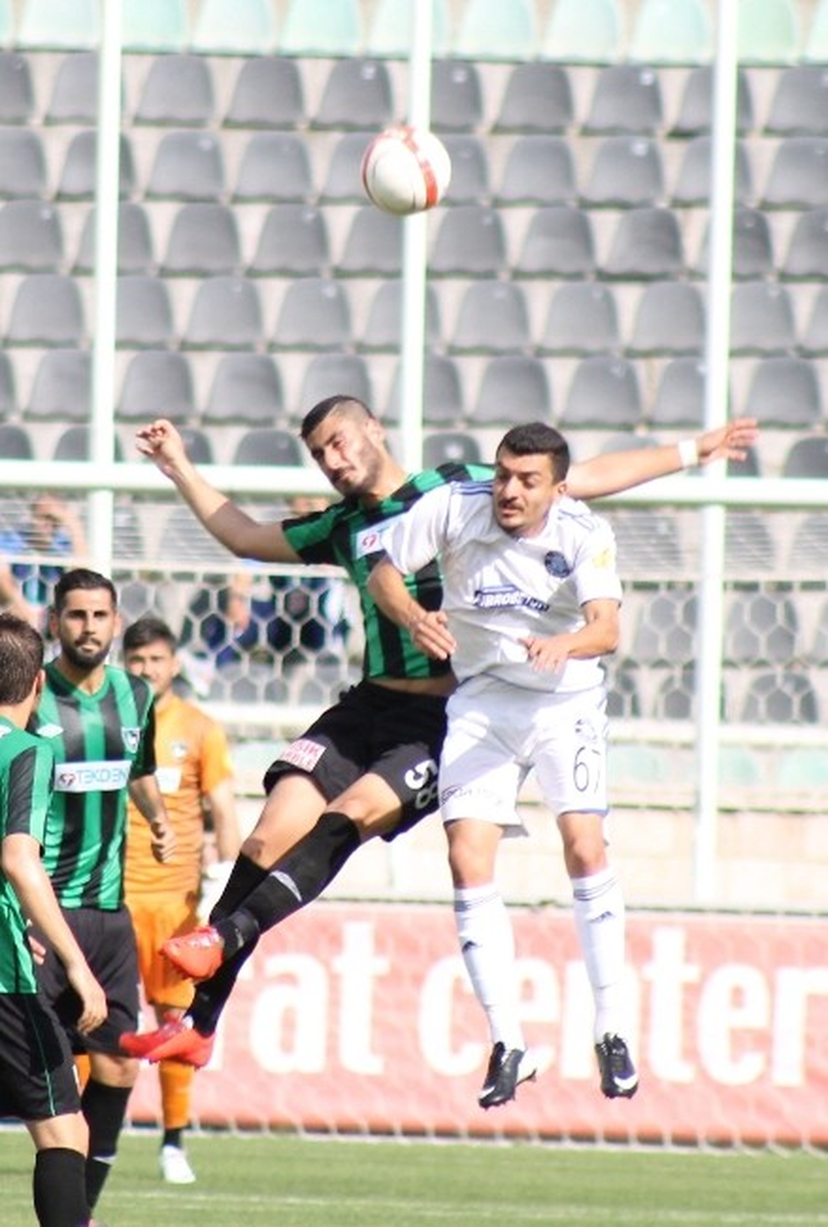 Tekden Denizlispor İdeal Kadroyla Sahada