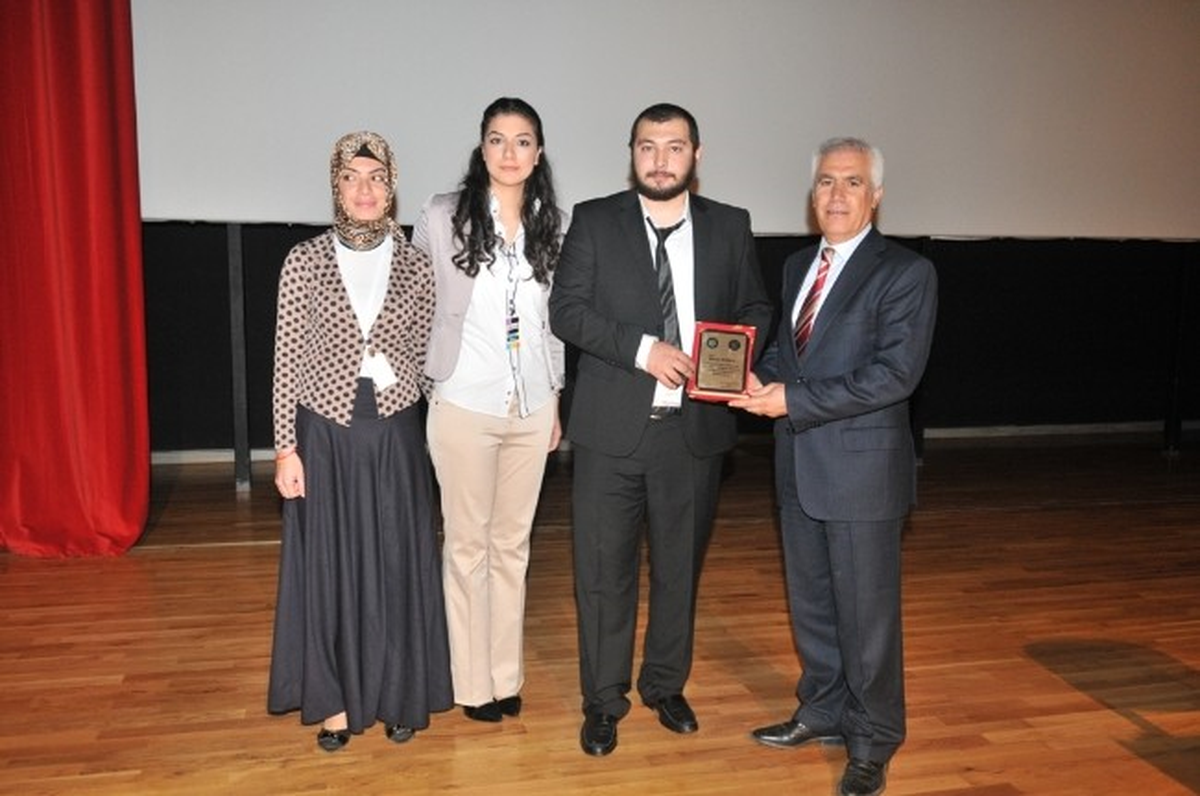 Bozbey, "Kamu Yönetimi Günleri"Nde Öğrencilerle Buluştu