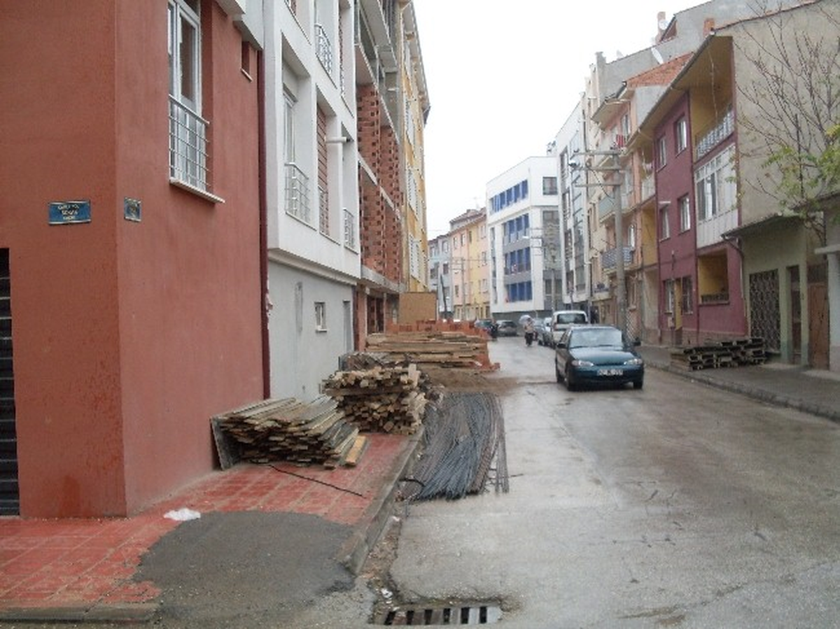 Elazığ Belediyesi Kaldırım İşgali İçin Kampanya Başlattı