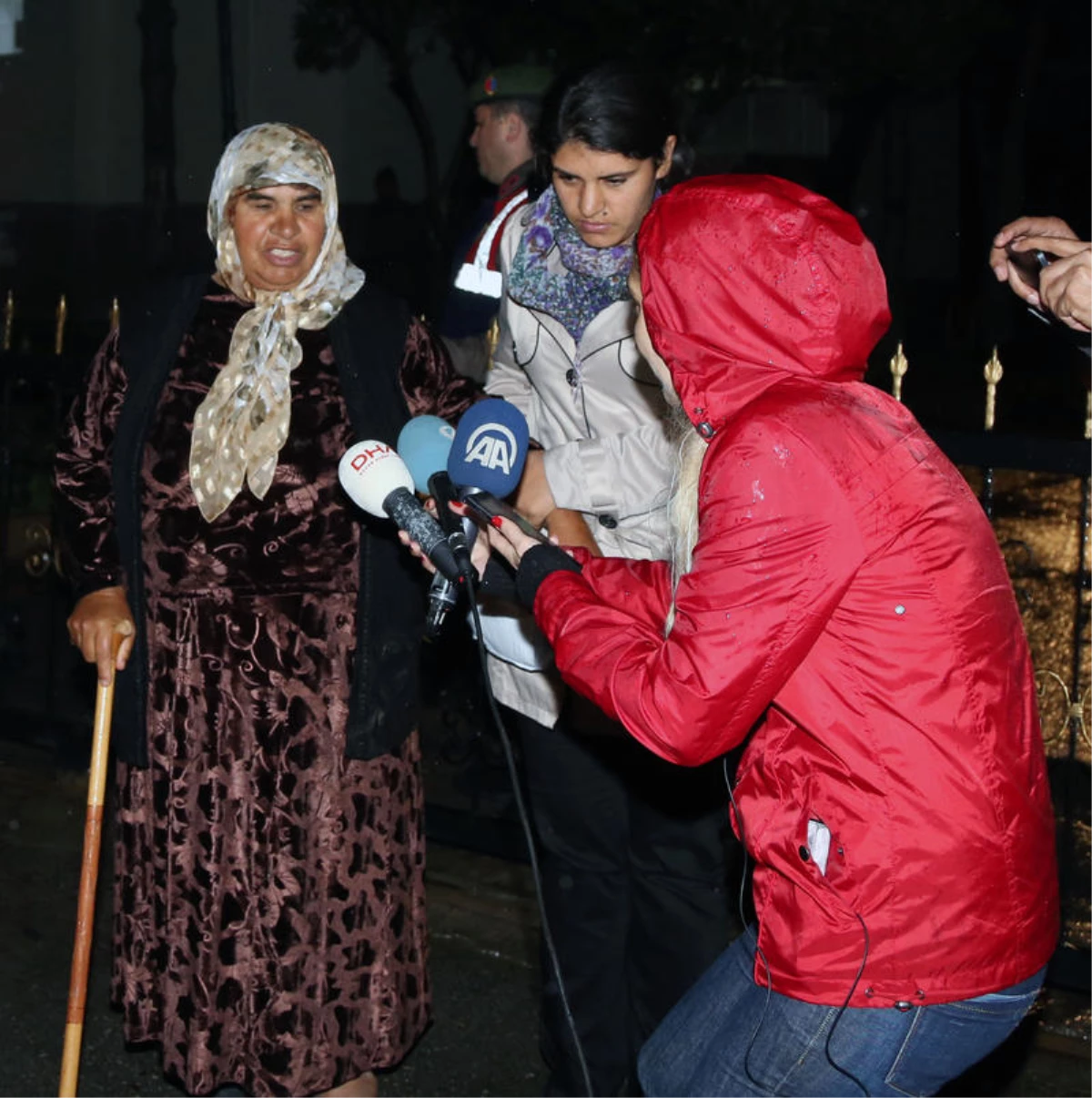 Fatma Öcalan, İmralı Adası\'ndan Döndü