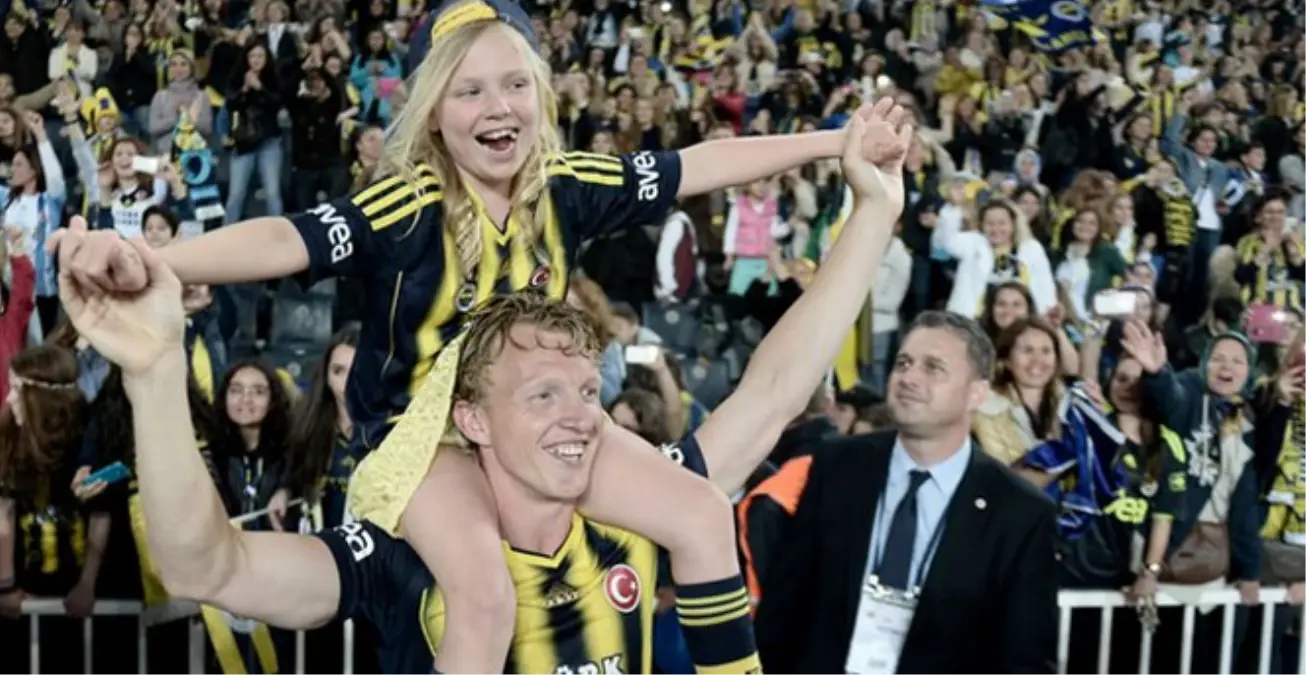 Fenerbahçe\'nin Şampiyonluğu Hollanda Basınında