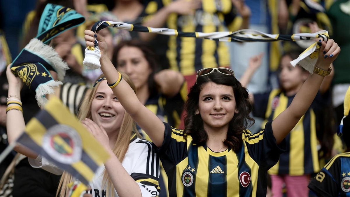 Fenerbahçeli 11 Kadın Taraftar Gözaltına Alındı