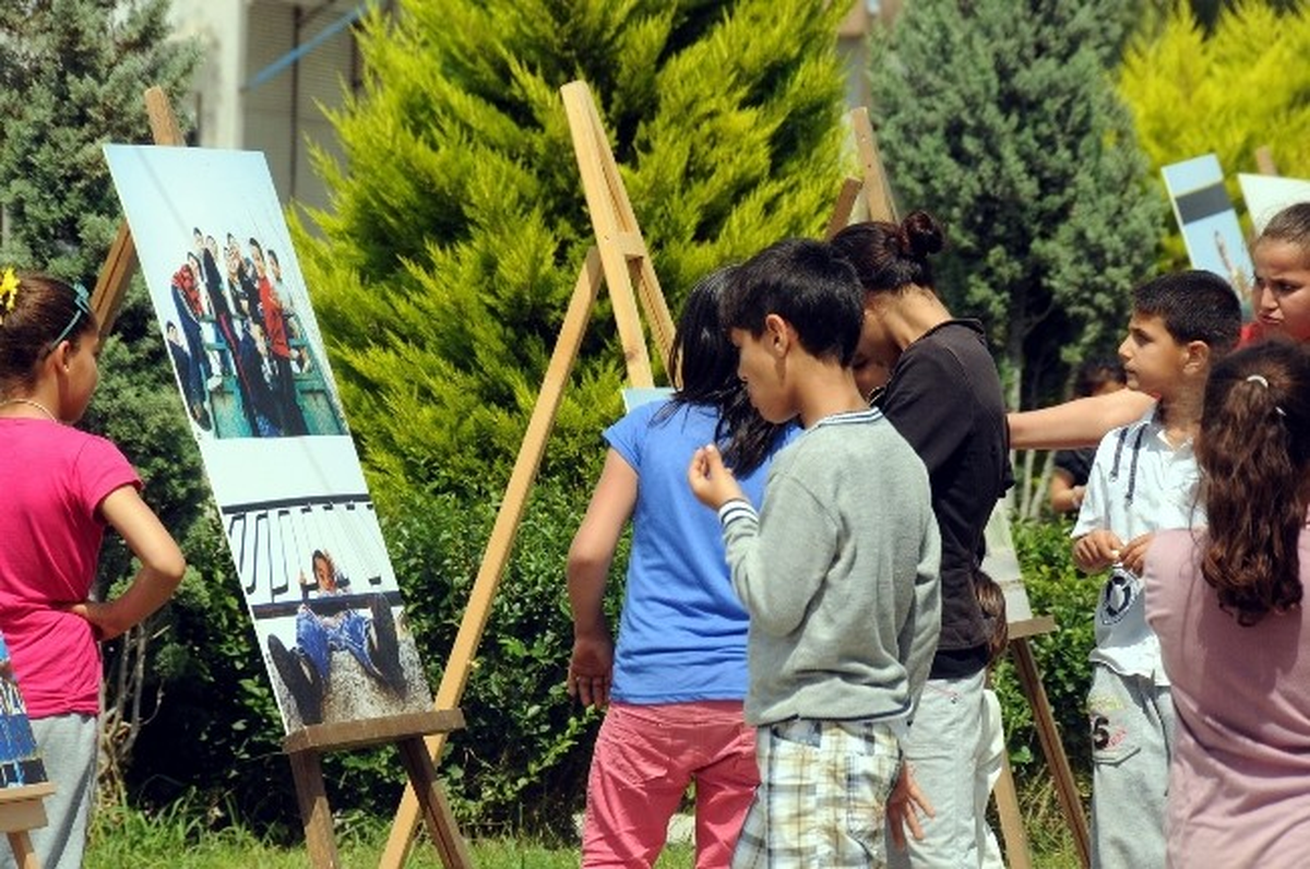 Gazeteci Adayları \'Çay\'ın Çocukları\' Sergisi Açtı
