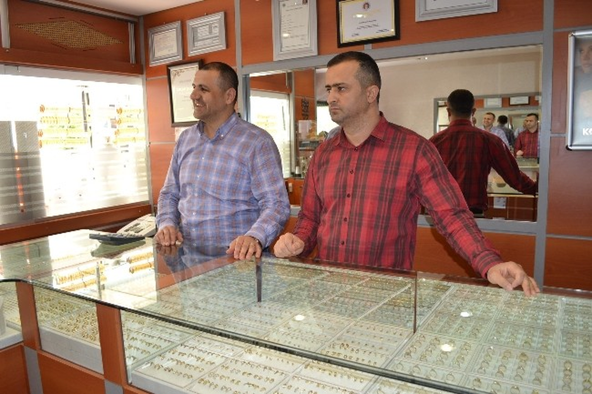 Kapaklılı Kuyumcular: "Kuyumcular Değil Tefeciler Korksun"