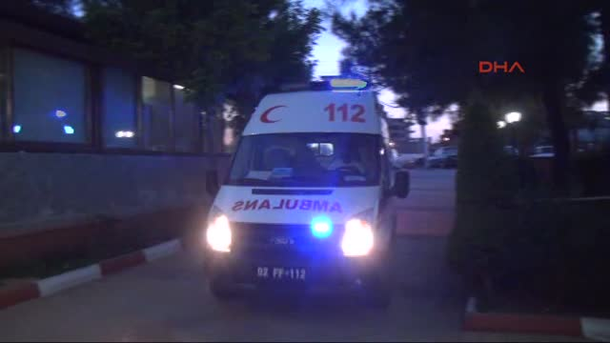 Karakolda Eğitim Gören Asker Düşerek Yaralandı