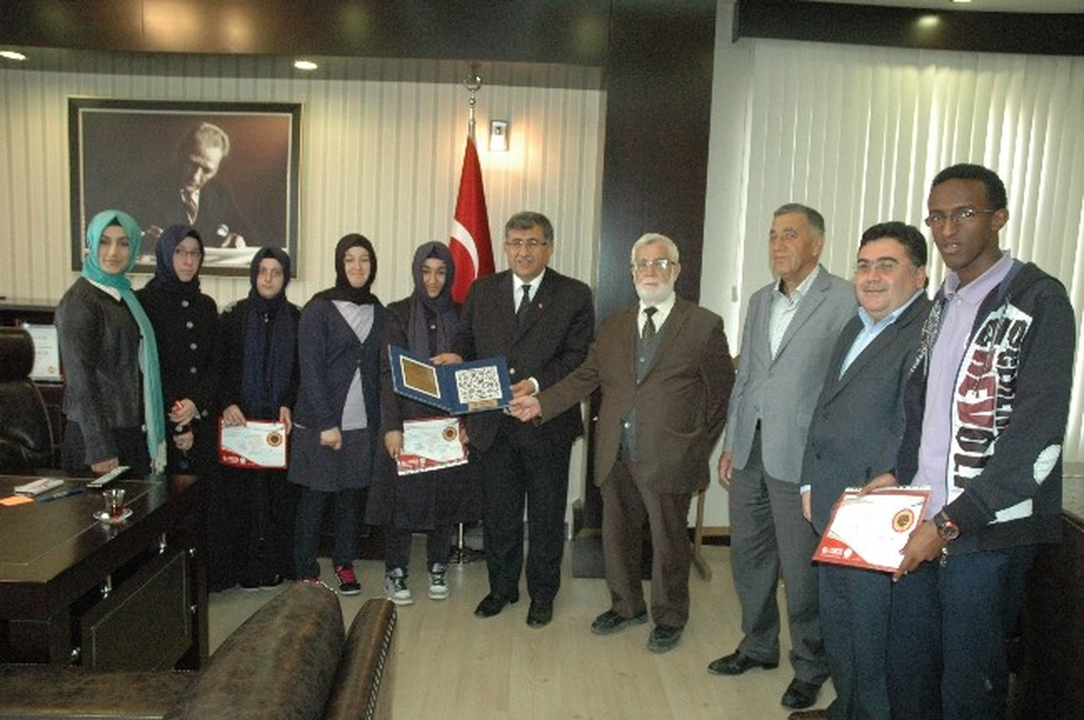 Manavgat İmam Hatip Lisesi Bölge İkinci Oldu