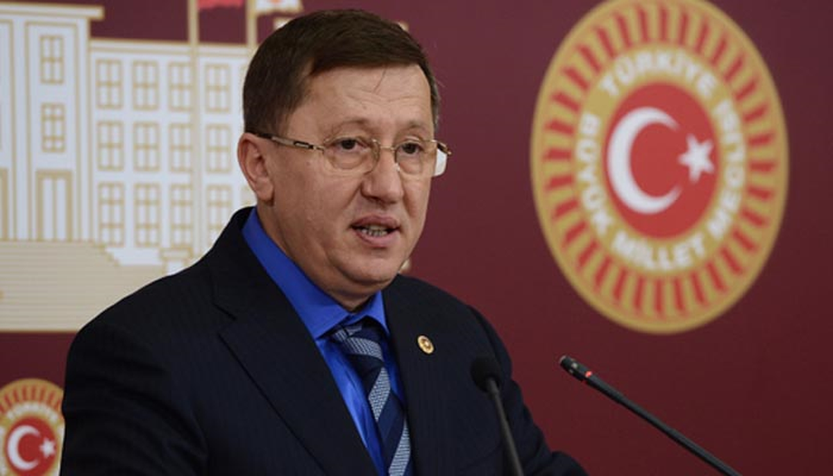 MHP\'li Türkkan: Türkiye Cumhuriyeti Devleti Terör Örgütüne Teslim mi Olmuştur?