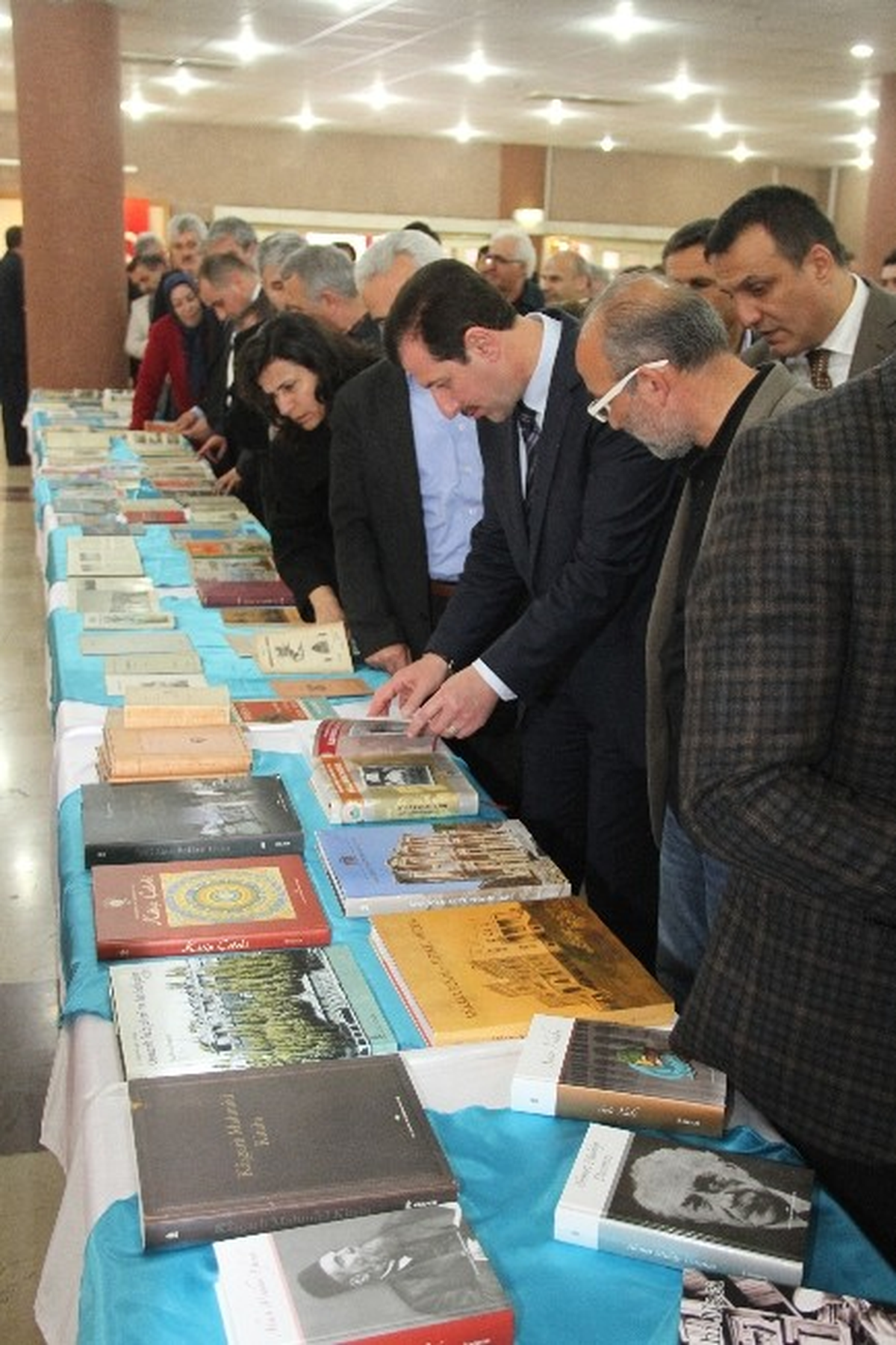 Osmanlı ve Cumhuriyet Dönemine Ait 200 Eser Görücüye Çıktı