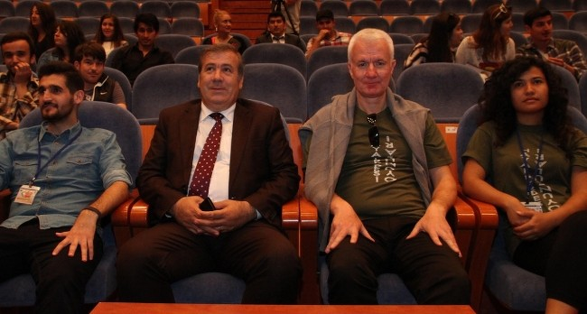 PAÜ\'de Tiyatro Festivali Başladı