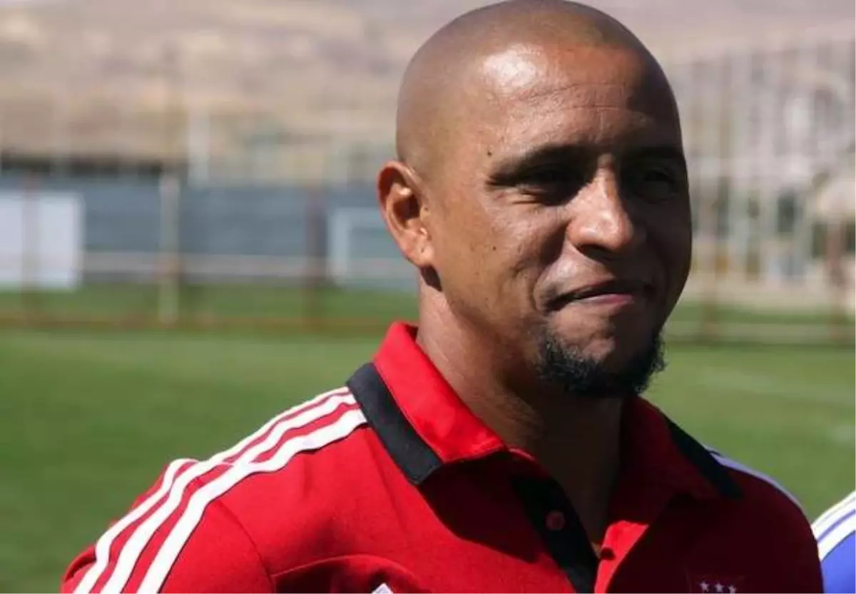 Roberto Carlos, "Büyük" Tanımıyor