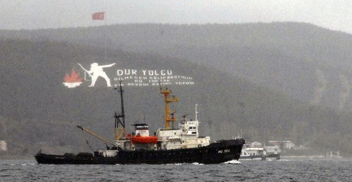 2 Rus Gemisi, Çanakkale Boğazı\'ndan Geçti