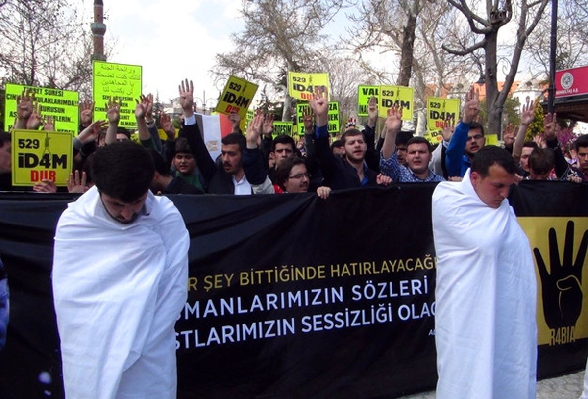 Konya\'da STK\'lardan Mısır\'daki İdam Kararlarına Tepki