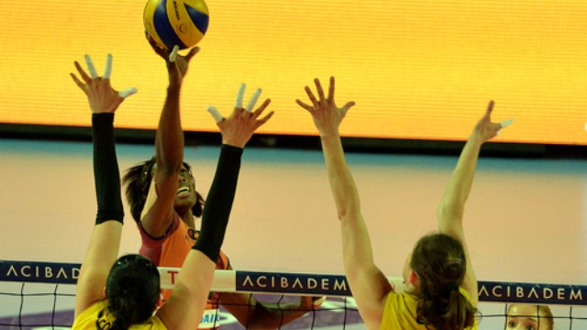 Vakıfbank Finalde