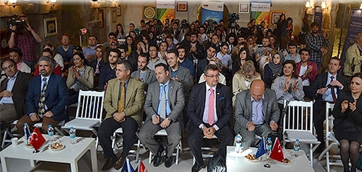 4. AB Gençlik Forumu