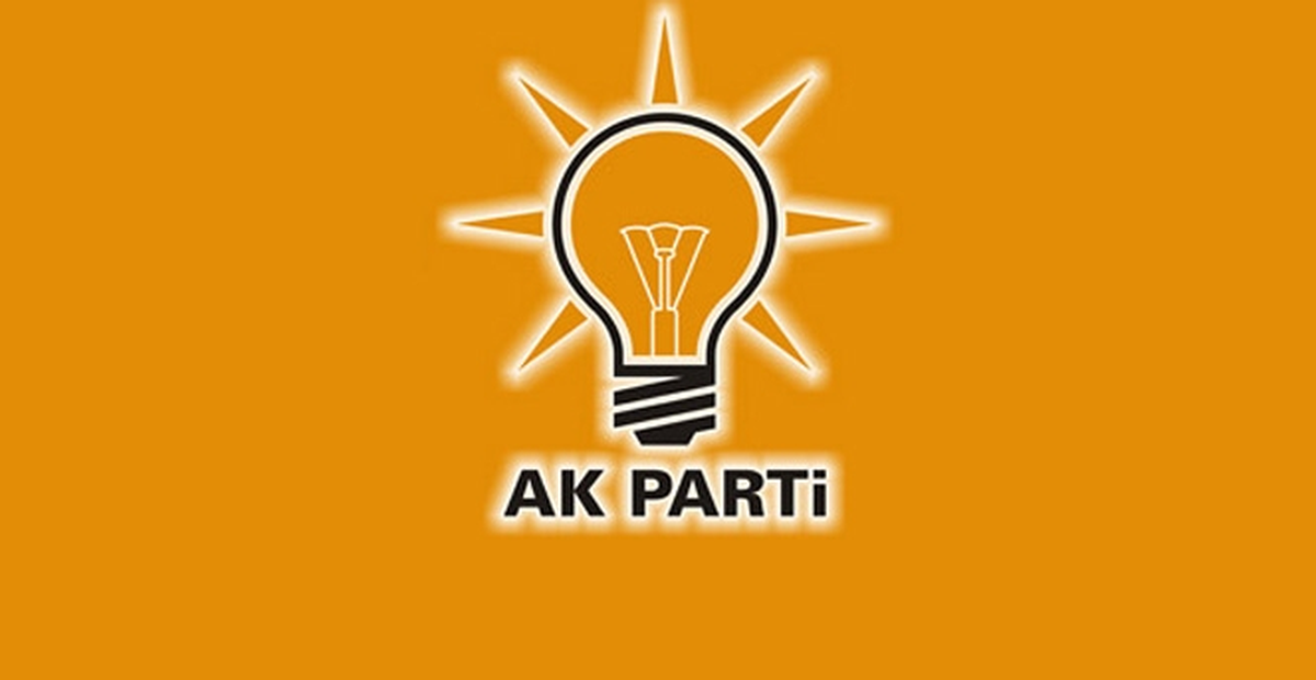 AK Parti\'de Dar Bölge Sistemi Anayasa\'ya Takılır Endişesi
