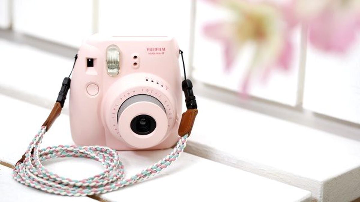 Anneye Keyifli Bir Hediye Fujıfılm Instax Mini 8