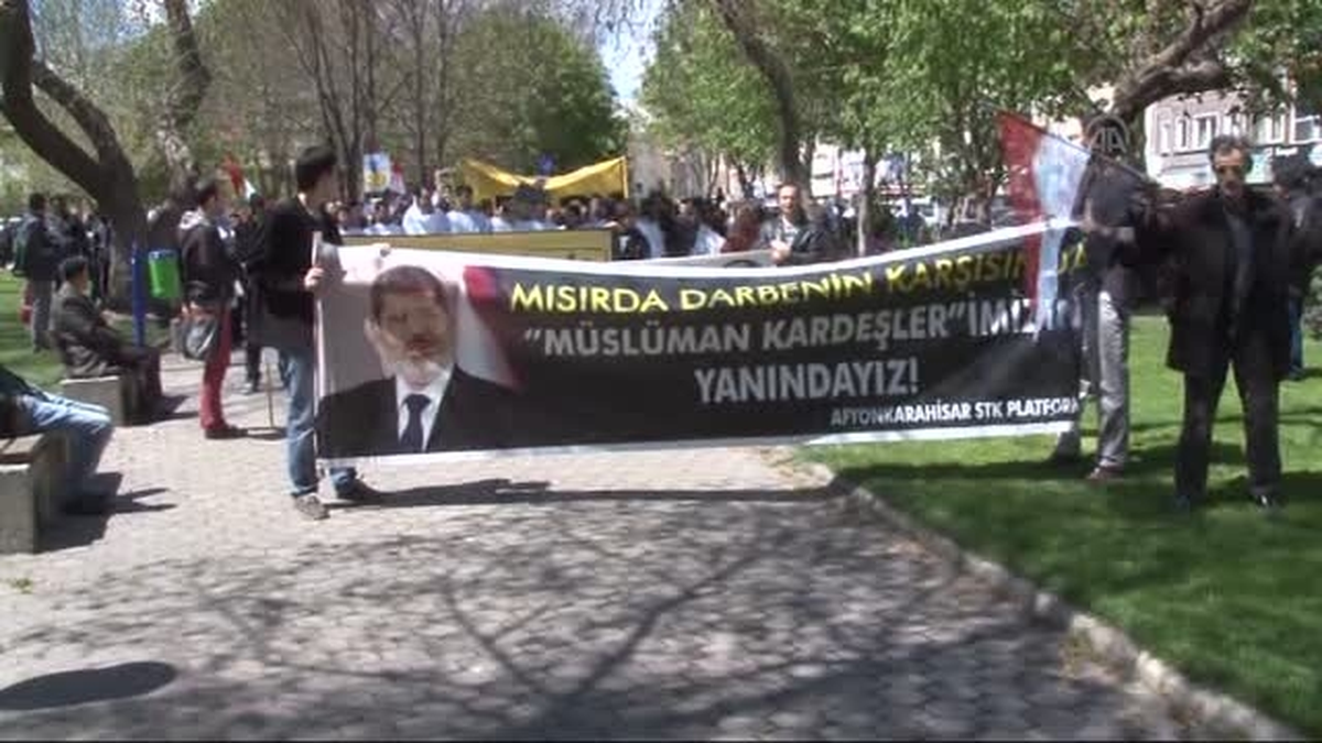 Mısır\'da Darbe Karşıtlarına Verilen İdam Cezaları