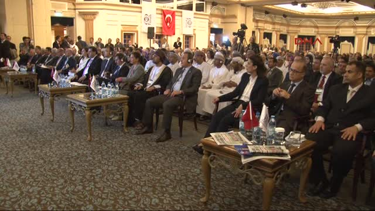 Bakan Güllüce\' Den Rabia Selamı