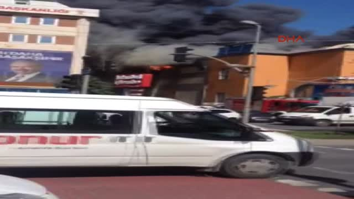 Başakşehir\'de Yangın