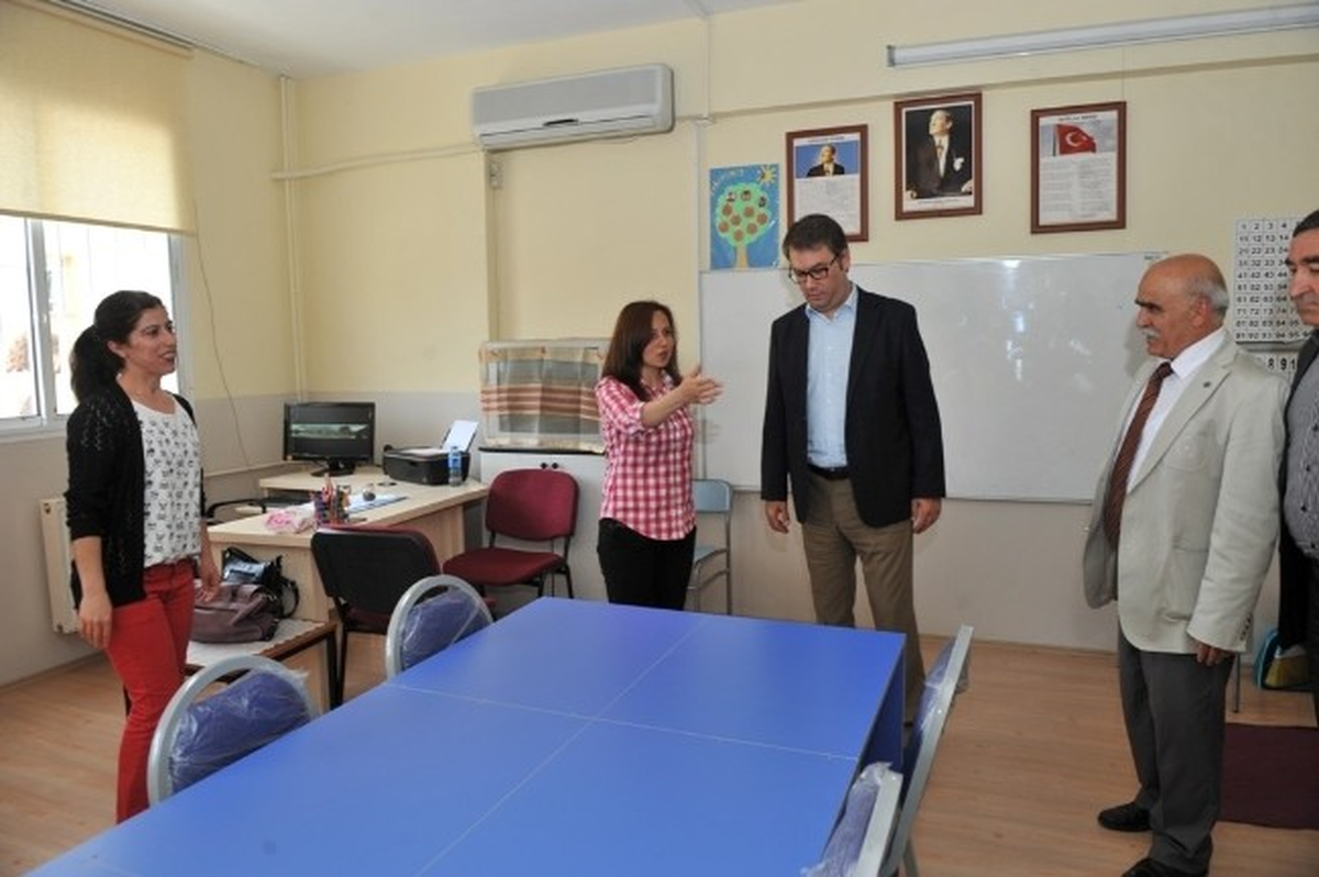 Başkan Piriştina\'dan Engelliye Özel Destek