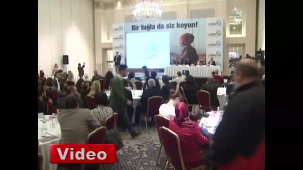 Cem Yılmaz\'ı İsyan Ettiren Haber